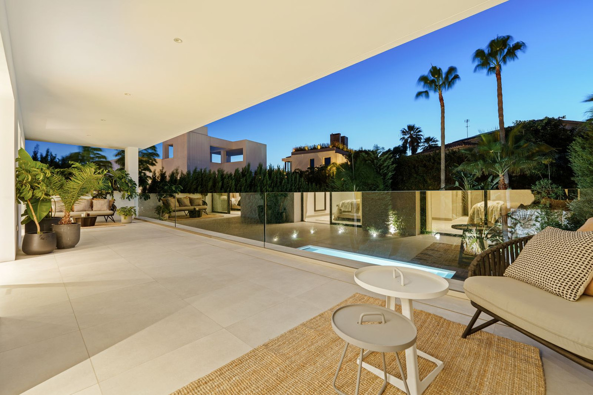 Te koop Vrijstaande Villa Costa Del Sol Nueva Andalucía € 4.895.000,-