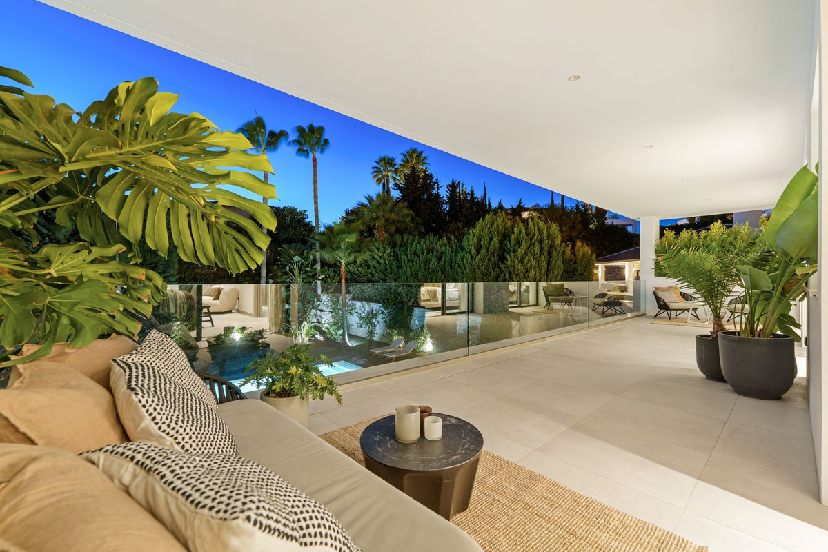 Te koop Vrijstaande Villa Costa Del Sol Nueva Andalucía € 4.895.000,-