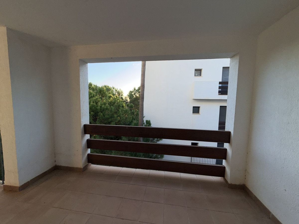 Te koop Middle Floor Apartment Costa Del Sol La Cala De Mijas € 329.000,-