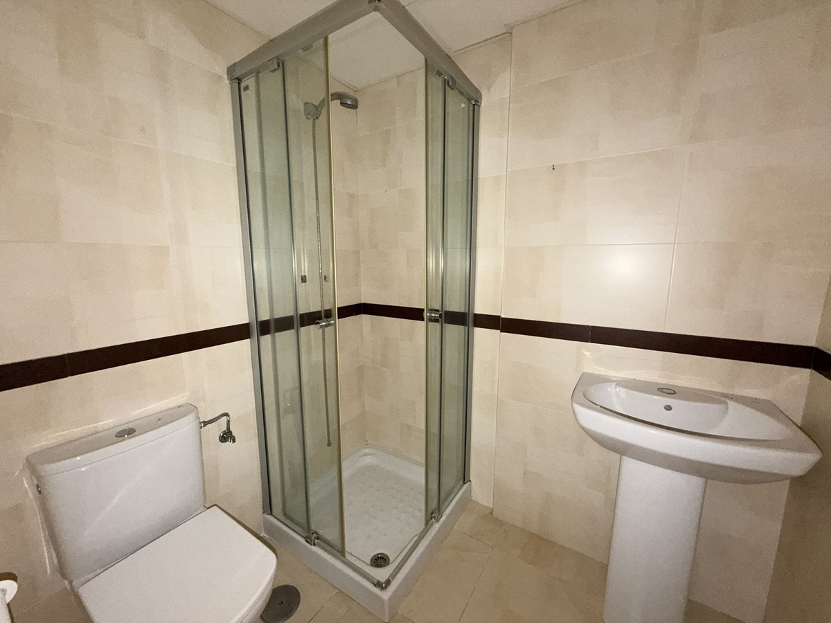 Te koop Middle Floor Apartment Costa Del Sol La Cala De Mijas € 329.000,-