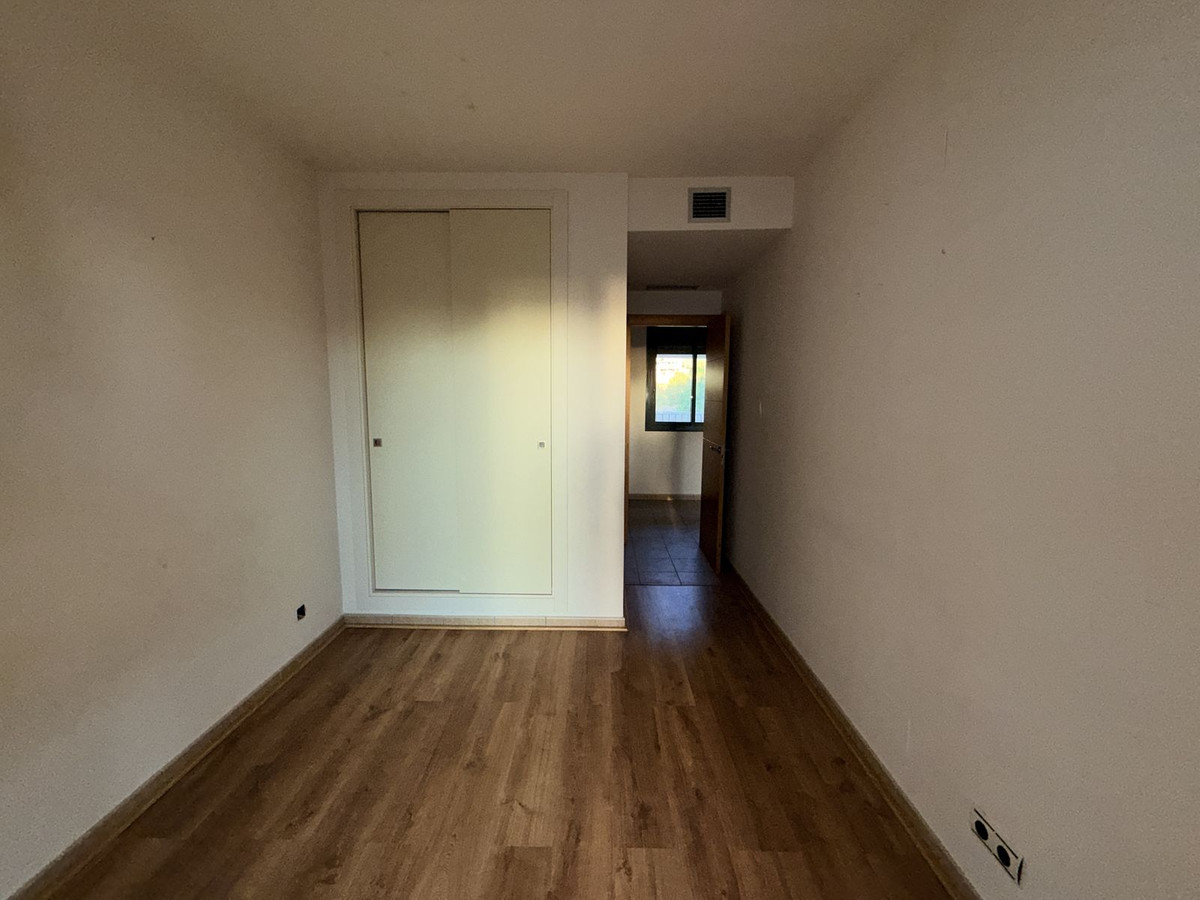 Te koop Middle Floor Apartment Costa Del Sol La Cala De Mijas € 329.000,-