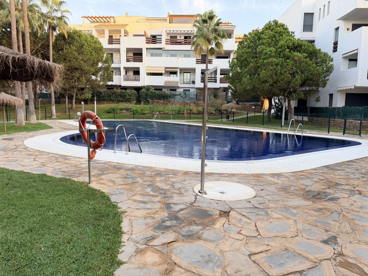 Te koop Middle Floor Apartment Costa Del Sol La Cala De Mijas € 329.000,-