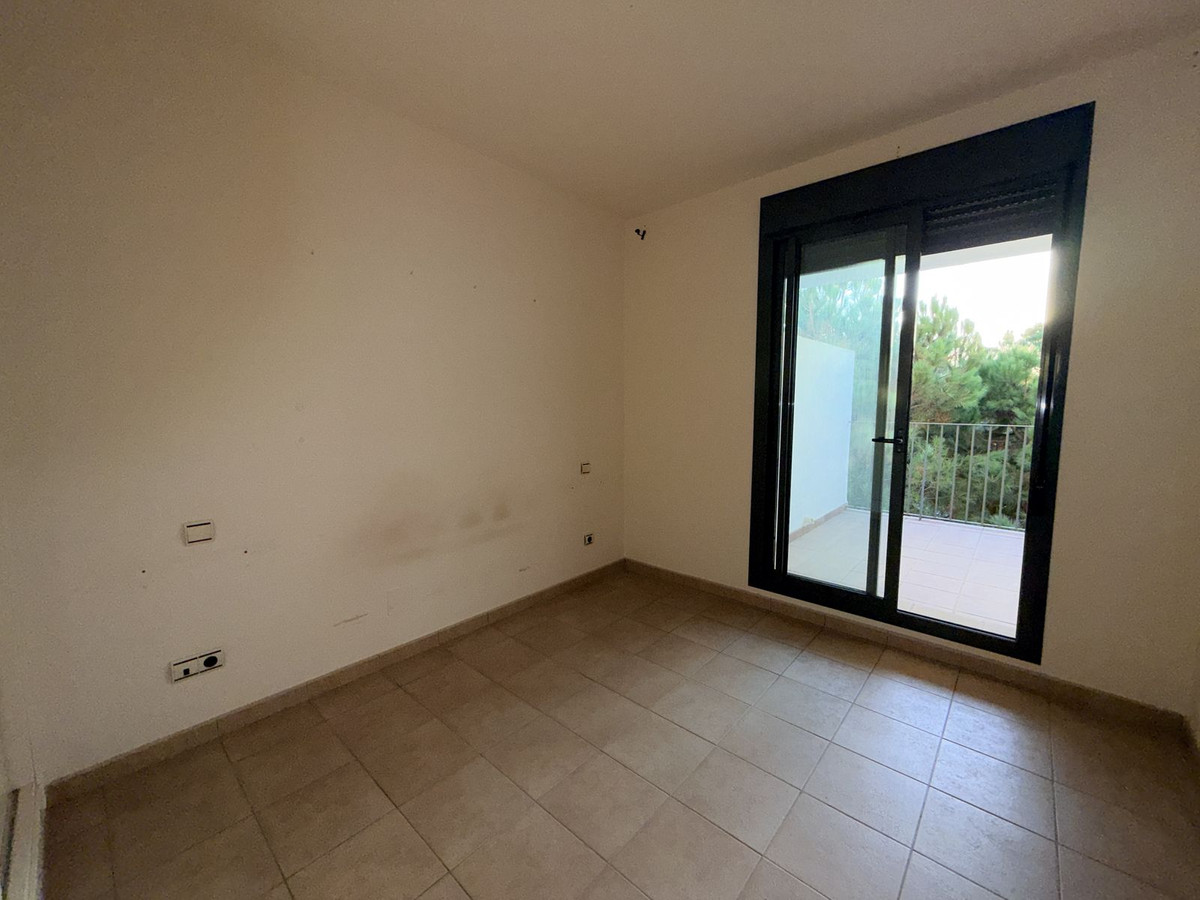 Te koop Middle Floor Apartment Costa Del Sol La Cala De Mijas € 329.000,-