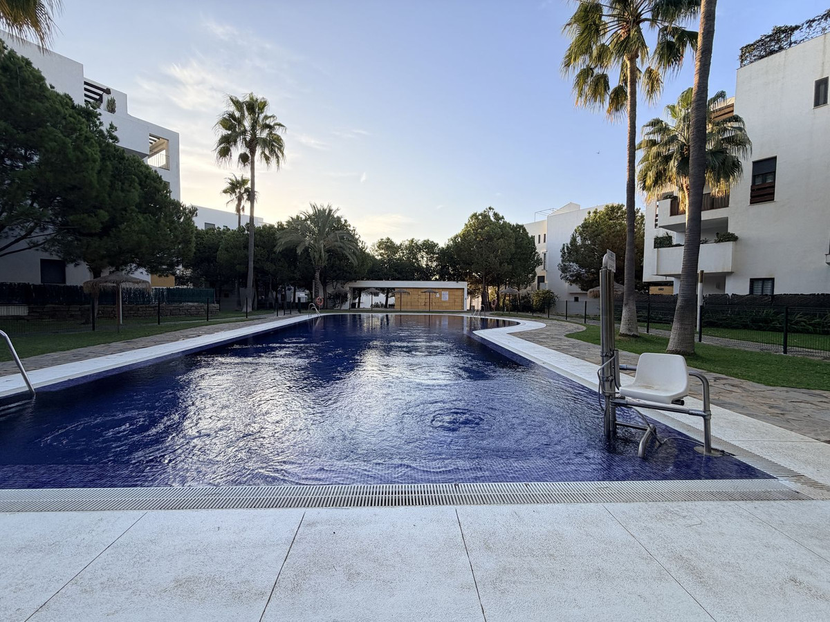 Te koop Middle Floor Apartment Costa Del Sol La Cala De Mijas € 329.000,-