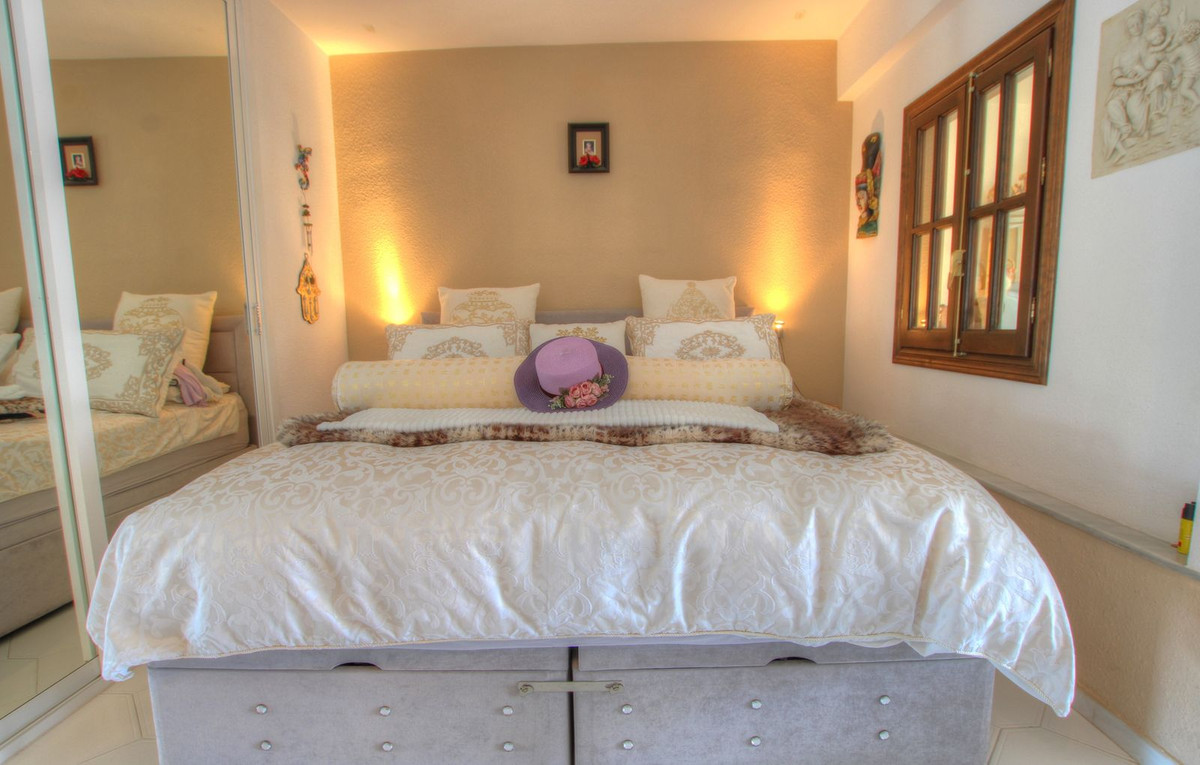 Te koop Top Floor Studio Costa Del Sol Miraflores € 249.950,-