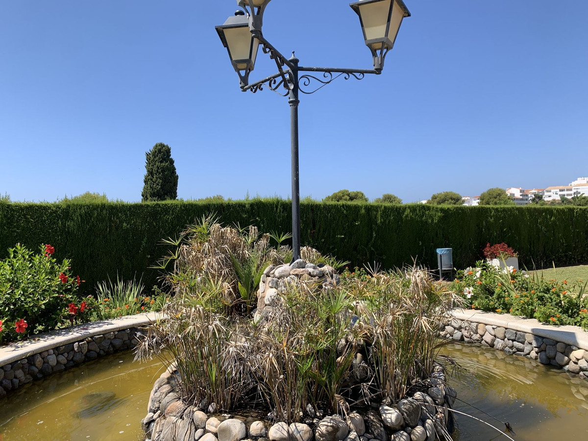 Te koop Top Floor Studio Costa Del Sol Miraflores € 249.950,-