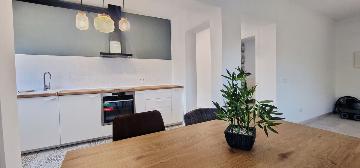 Te koop Vrijstaande Villa Costa Del Sol Arenas € 360.000,-