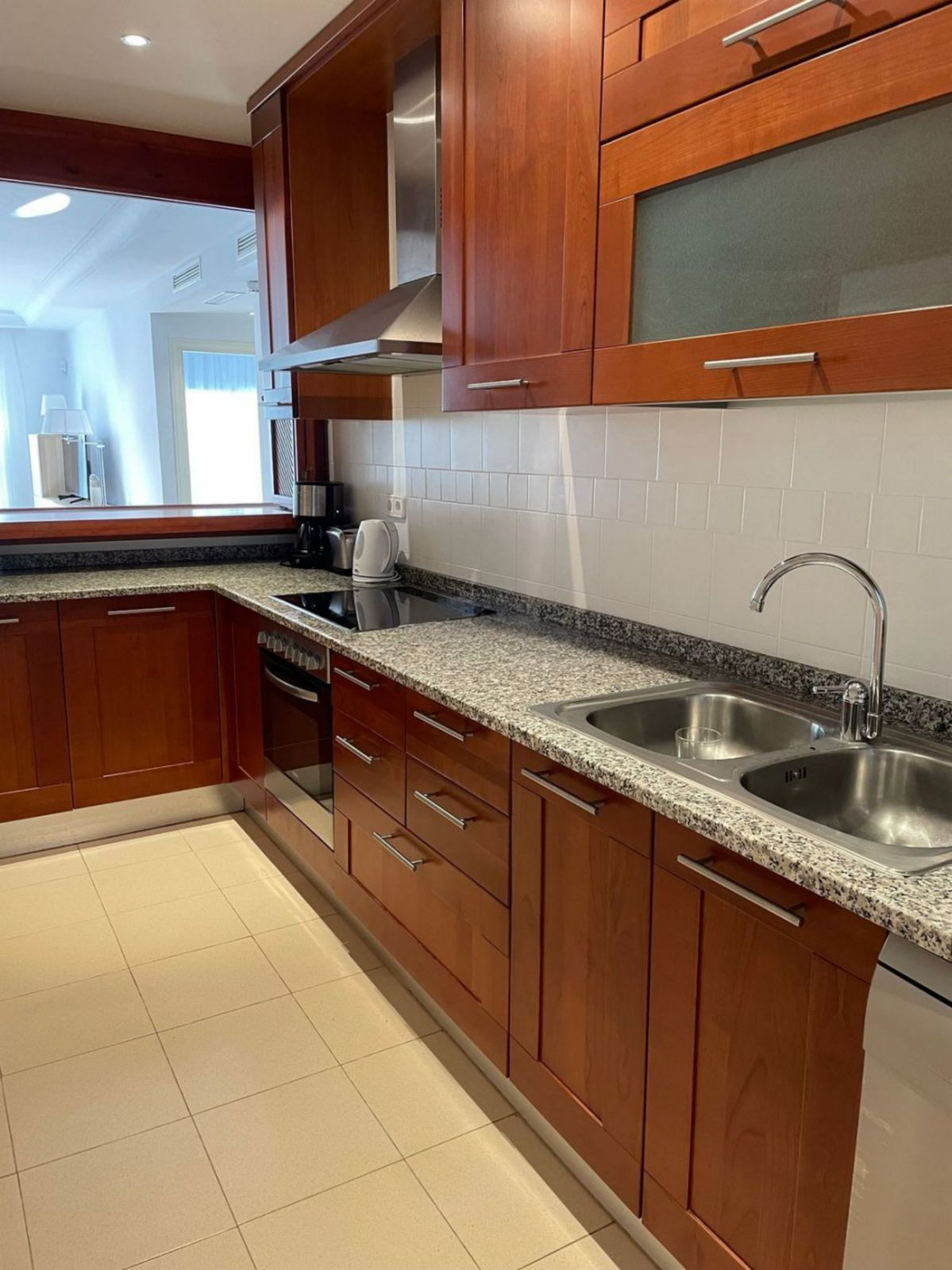 Te koop Middle Floor Apartment Costa Del Sol Nueva Andalucía € 735.000,-
