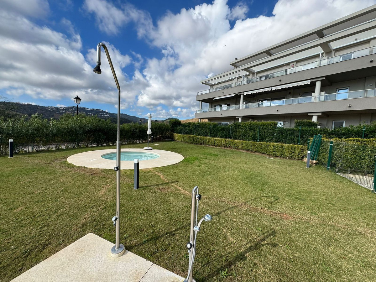 Te koop Middle Floor Apartment Costa Del Sol La Cala Golf € 460.000,-