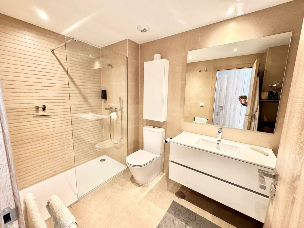 Te koop Middle Floor Apartment Costa Del Sol La Cala Golf € 460.000,-