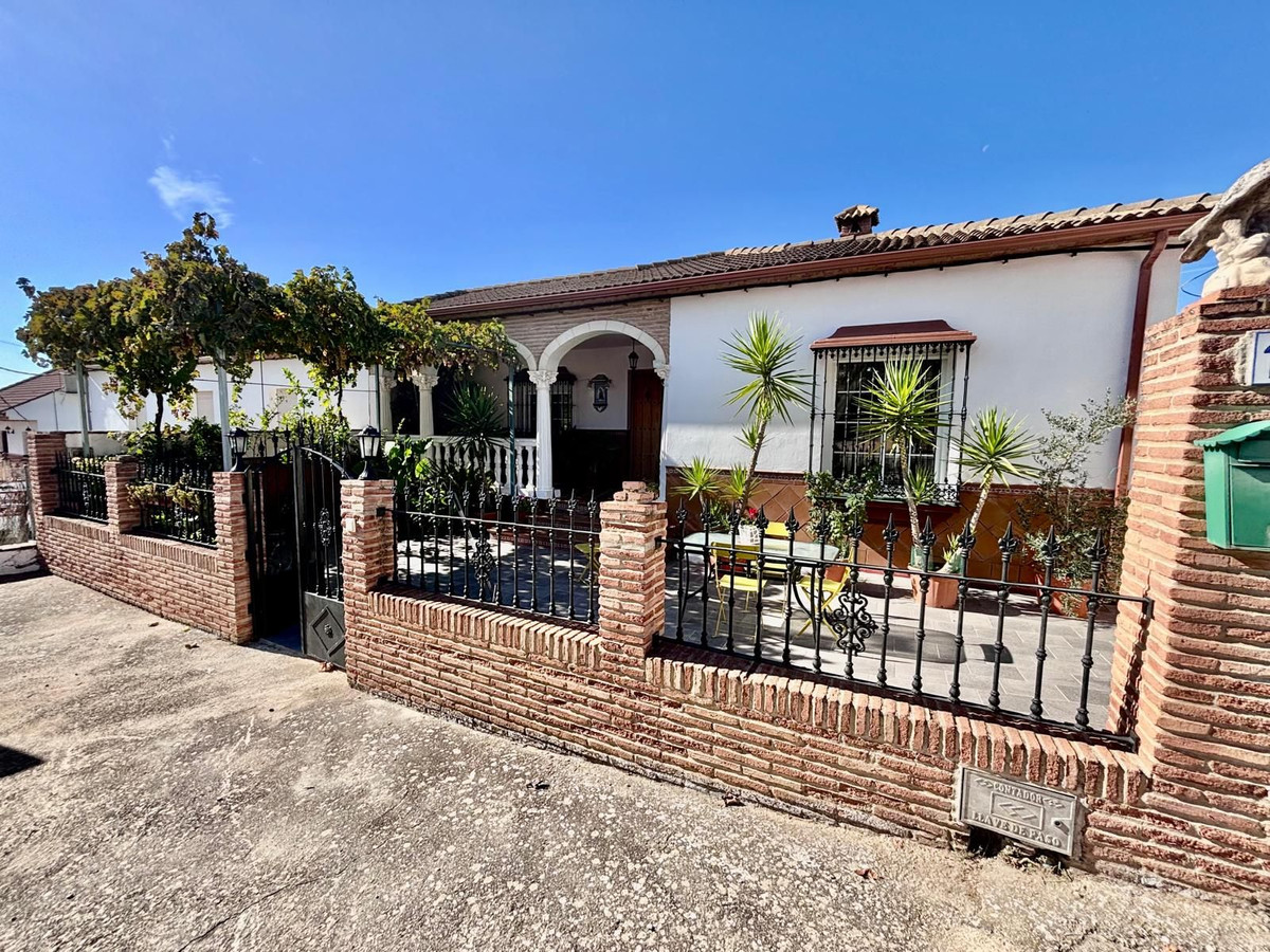 Te koop Finca - Cortijo Costa Del Sol Ronda € 299.900,-