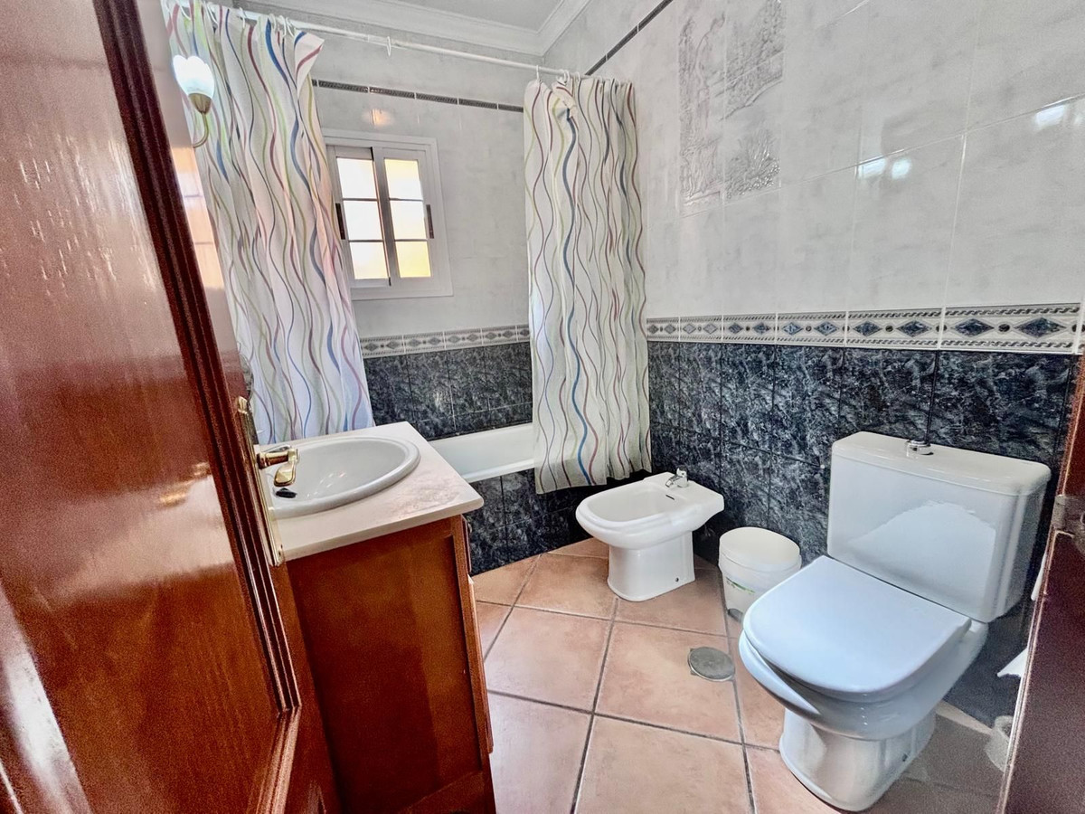 Te koop Finca - Cortijo Costa Del Sol Ronda € 299.900,-