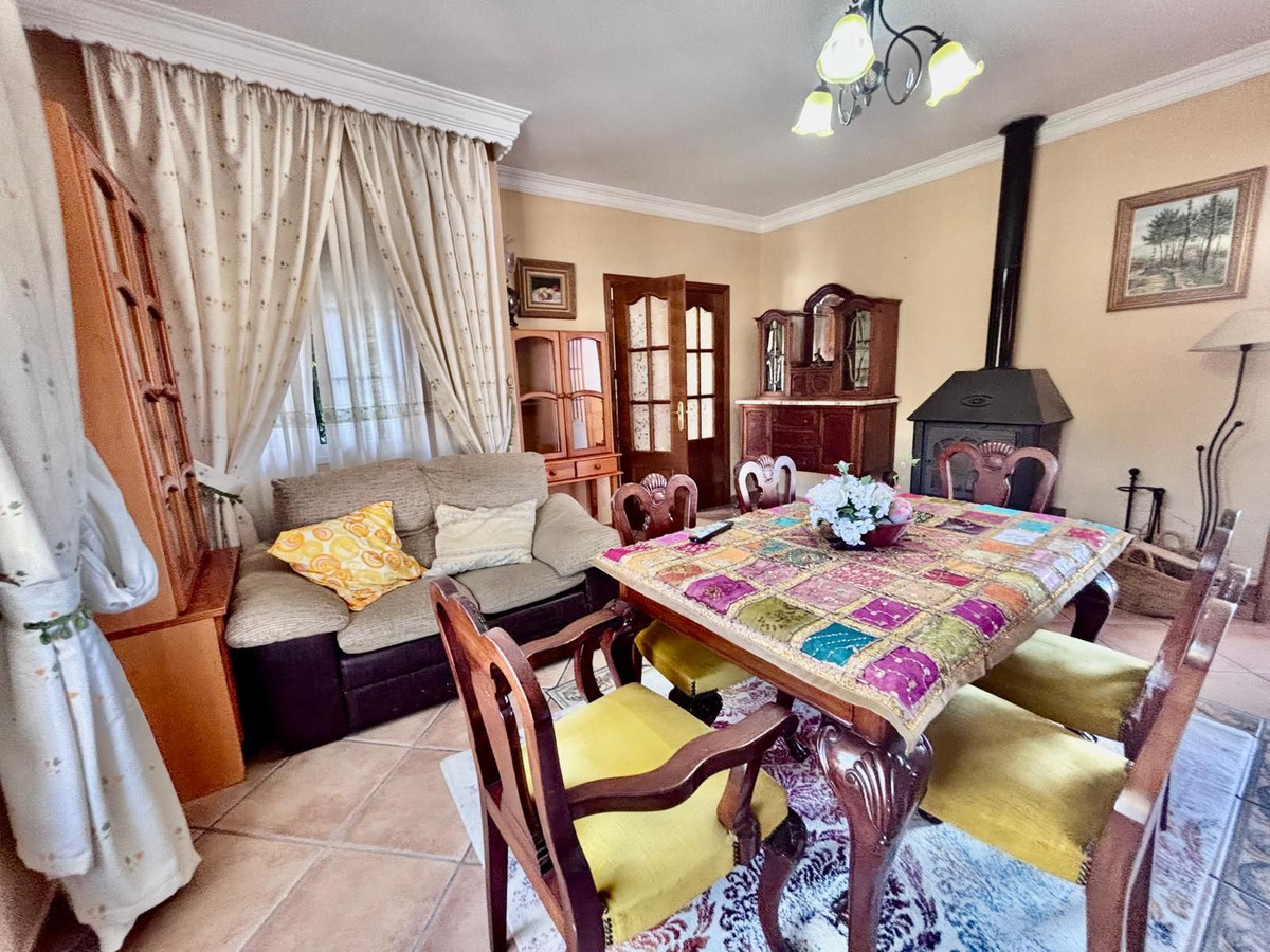 Te koop Finca - Cortijo Costa Del Sol Ronda € 299.900,-