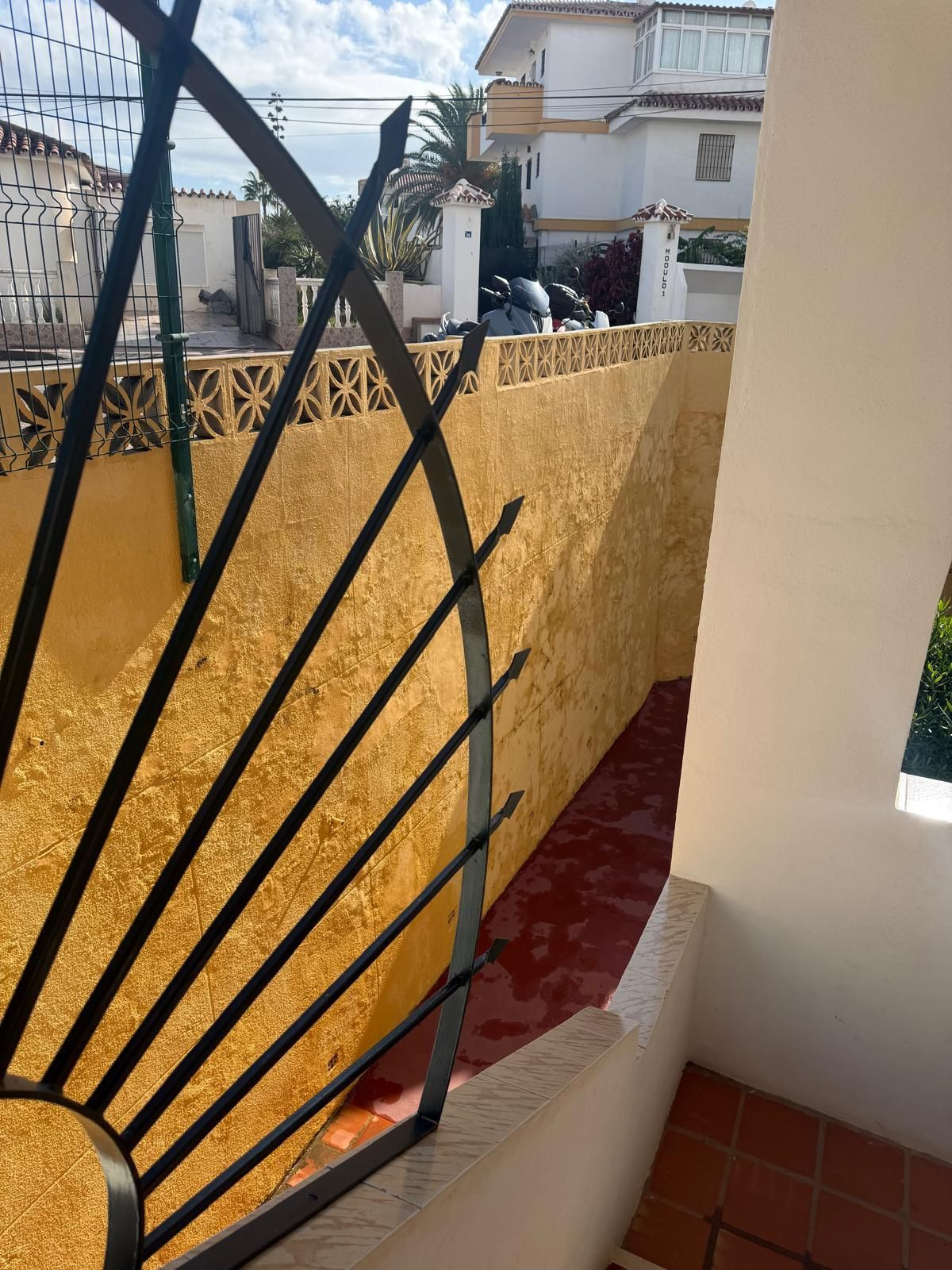 Te koop Middle Floor Apartment Costa Del Sol El Faro € 219.000,-