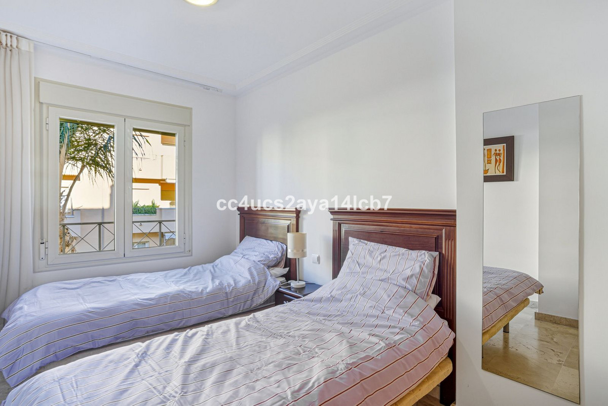 Te koop Middle Floor Apartment Costa Del Sol Carib Playa € 455.000,-