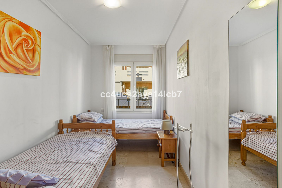 Te koop Middle Floor Apartment Costa Del Sol Carib Playa € 455.000,-