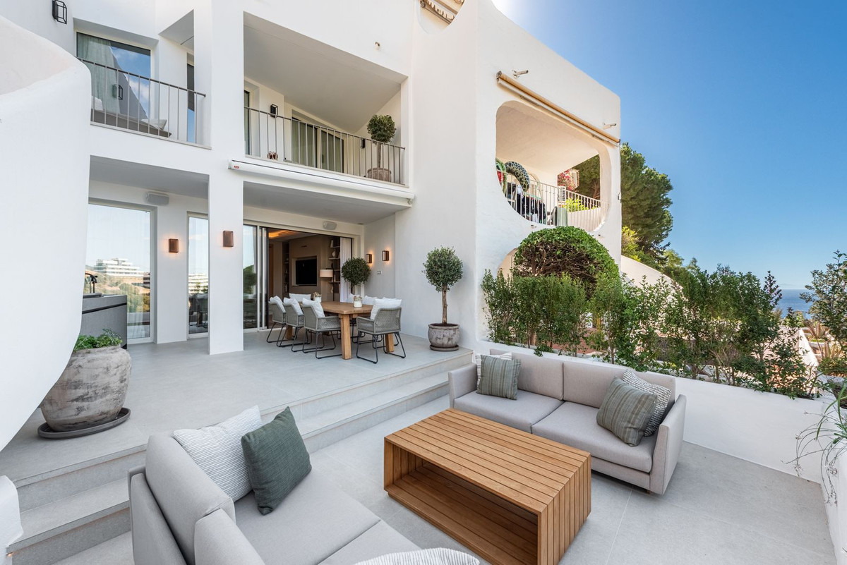 Te koop Herenhuis Costa Del Sol Altos De Los Monteros € 1.195.000,-