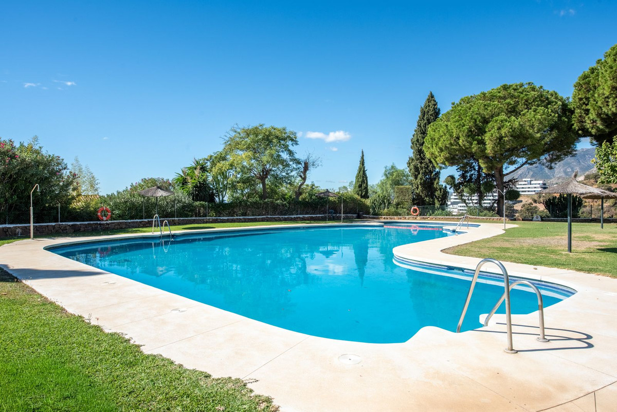 Te koop Herenhuis Costa Del Sol Altos De Los Monteros € 1.195.000,-