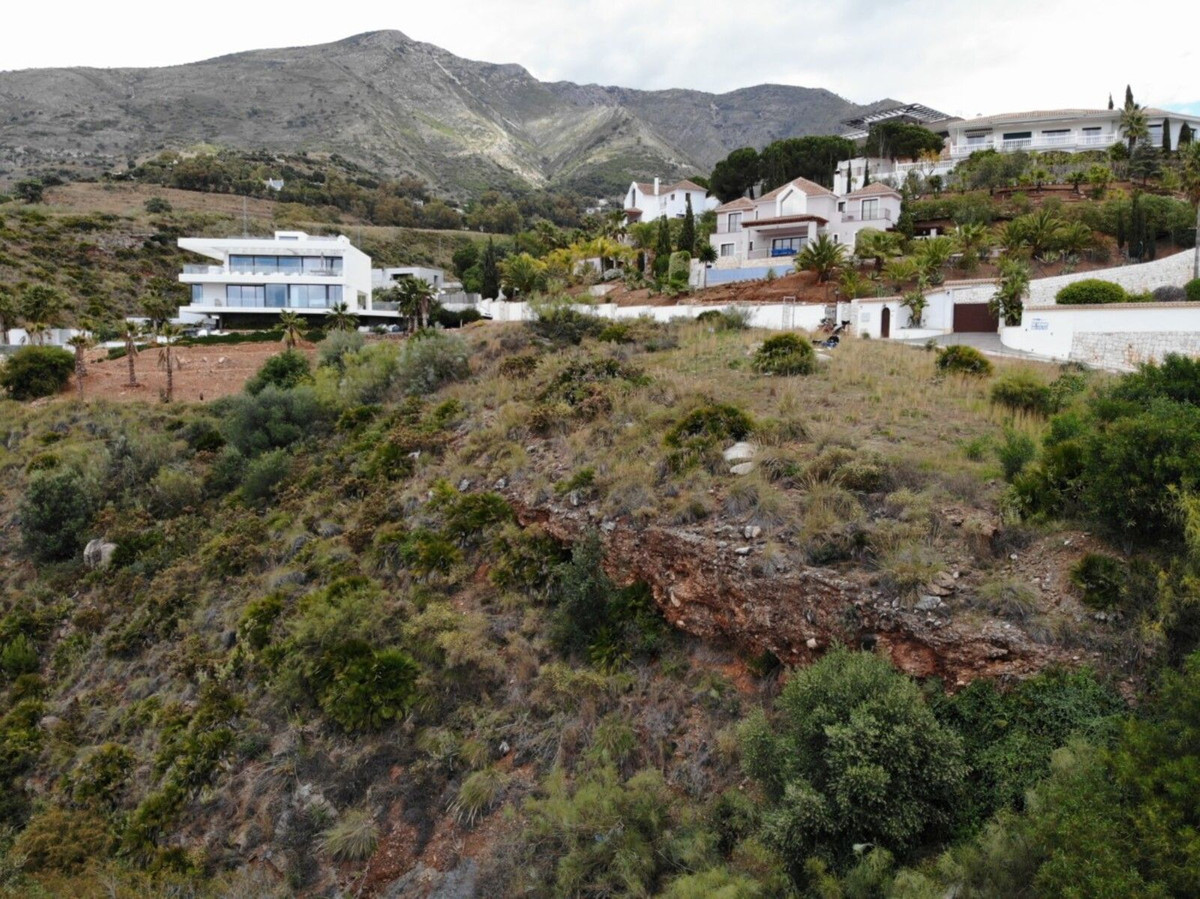 Te koop Residential Plot Costa Del Sol Valtocado € 465.000,-