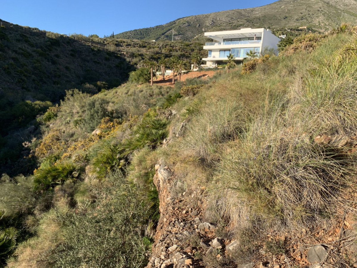 Te koop Residential Plot Costa Del Sol Valtocado € 465.000,-