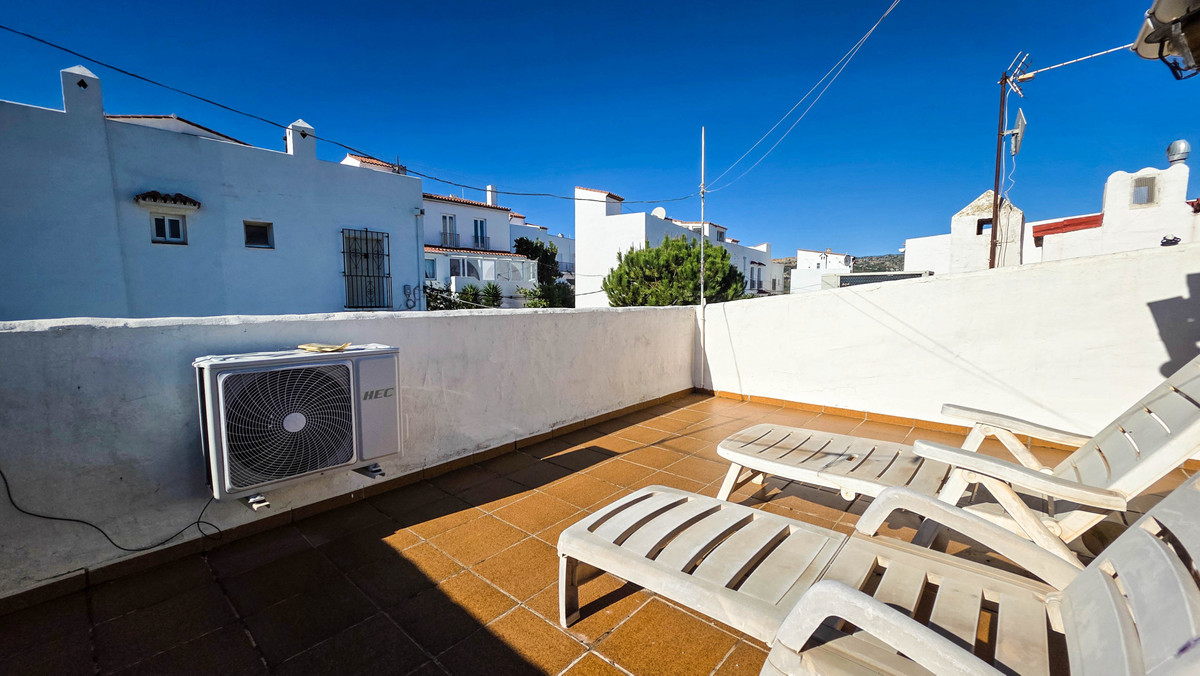 Te koop Herenhuis Costa Del Sol Manilva € 215.000,-