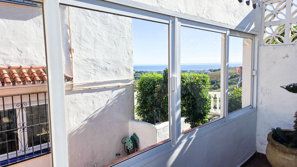 Te koop Herenhuis Costa Del Sol Manilva € 215.000,-