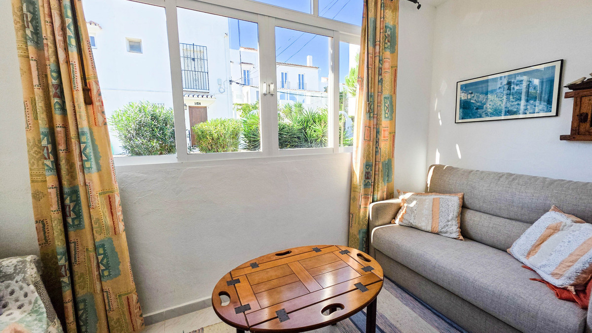 Te koop Herenhuis Costa Del Sol Manilva € 215.000,-