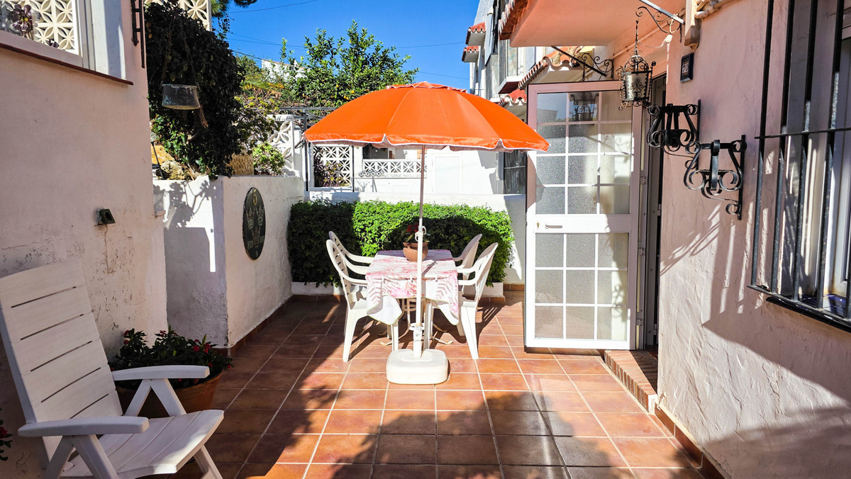 Te koop Herenhuis Costa Del Sol Manilva € 215.000,-