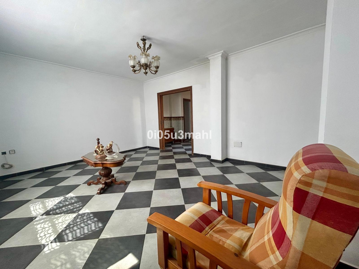 Te koop Vrijstaande Villa Costa Del Sol Málaga € 420.000,-