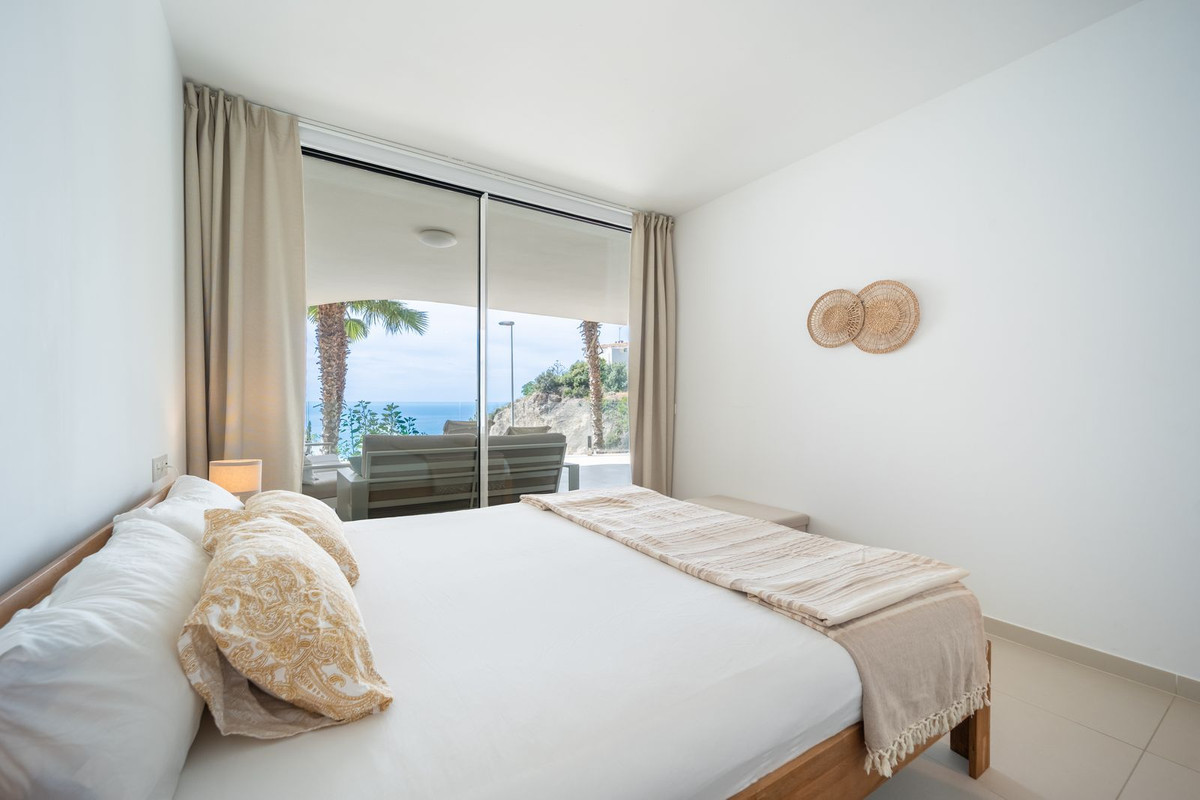 Te koop Middle Floor Apartment Costa Del Sol Benalmadena € 575.000,-