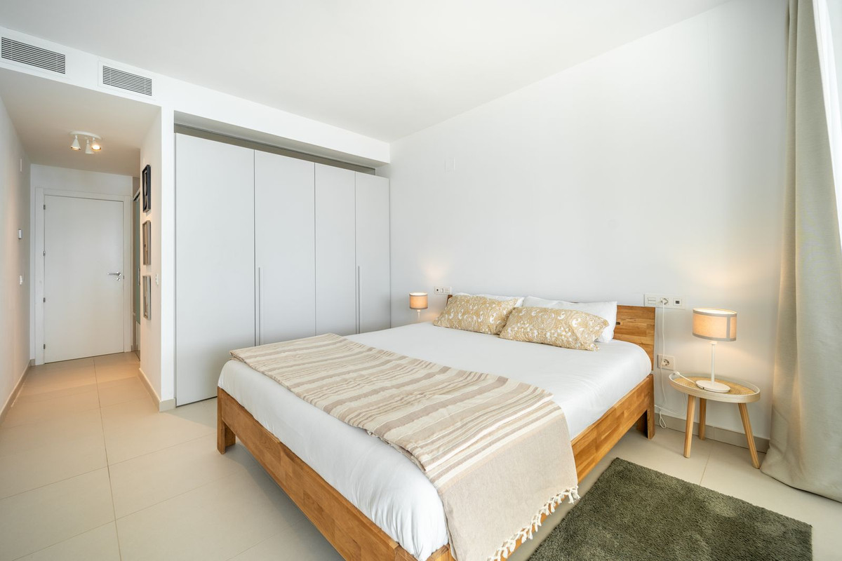 Te koop Middle Floor Apartment Costa Del Sol Benalmadena € 575.000,-