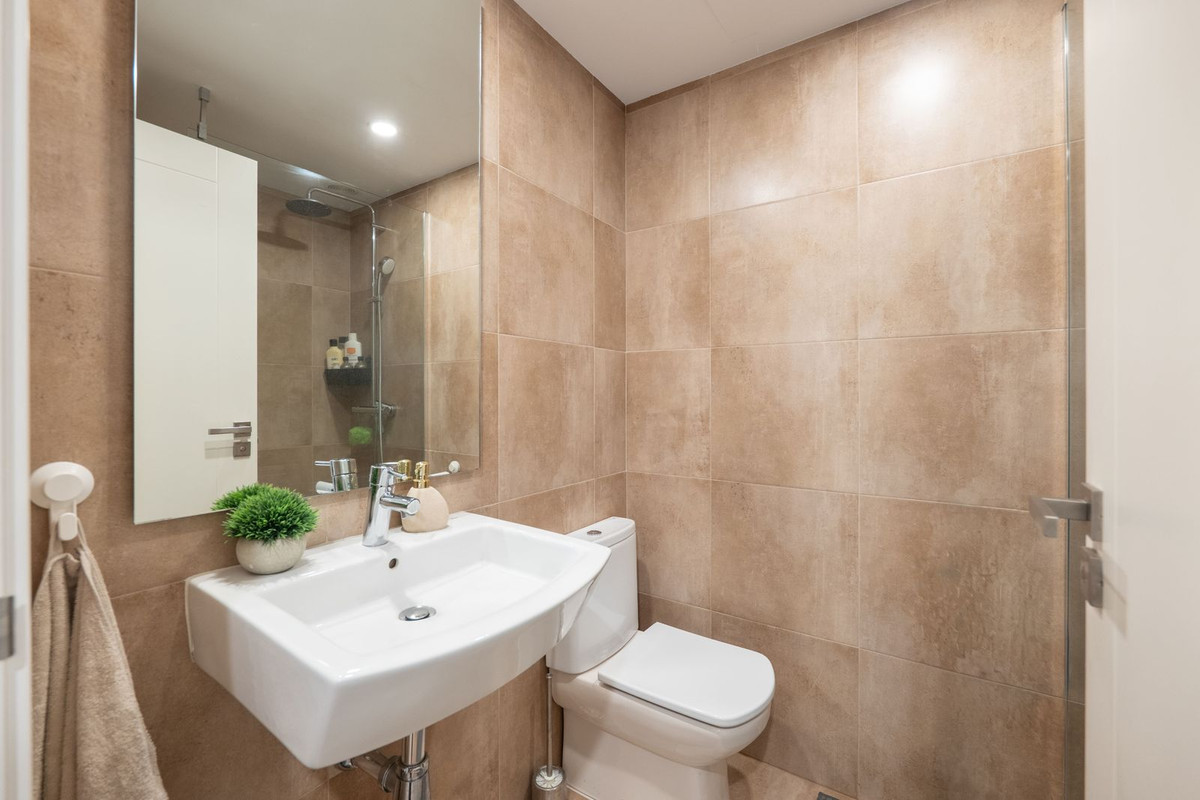 Te koop Gelijkvloers appartement Costa Del Sol Selwo € 650.000,-