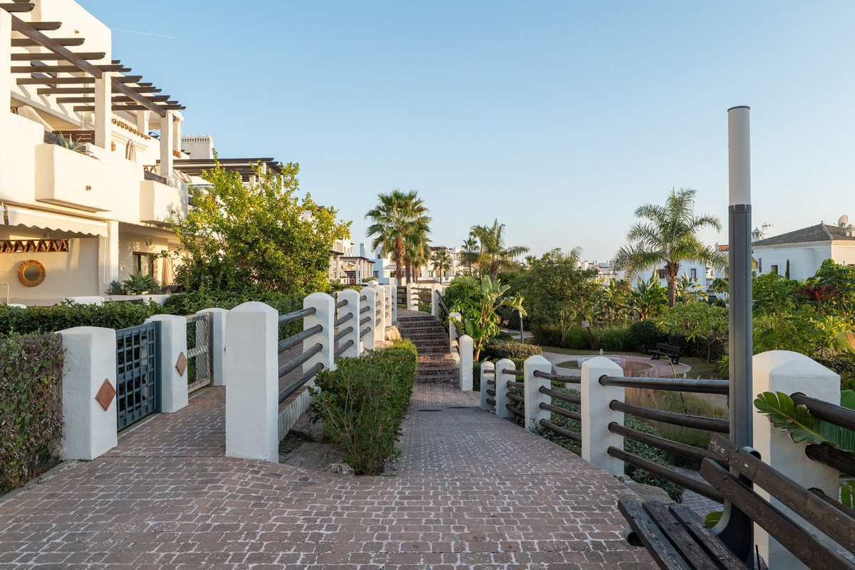 Te koop Gelijkvloers appartement Costa Del Sol Selwo € 650.000,-