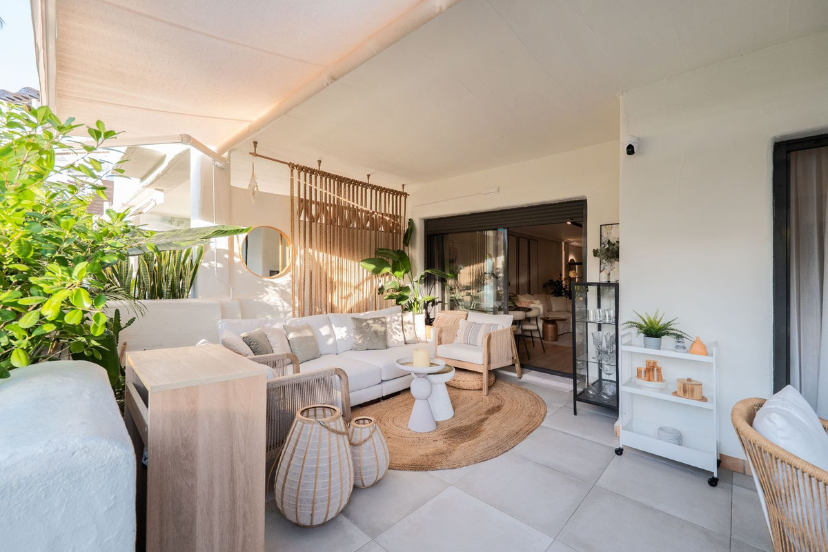 Te koop Gelijkvloers appartement Costa Del Sol Selwo € 650.000,-