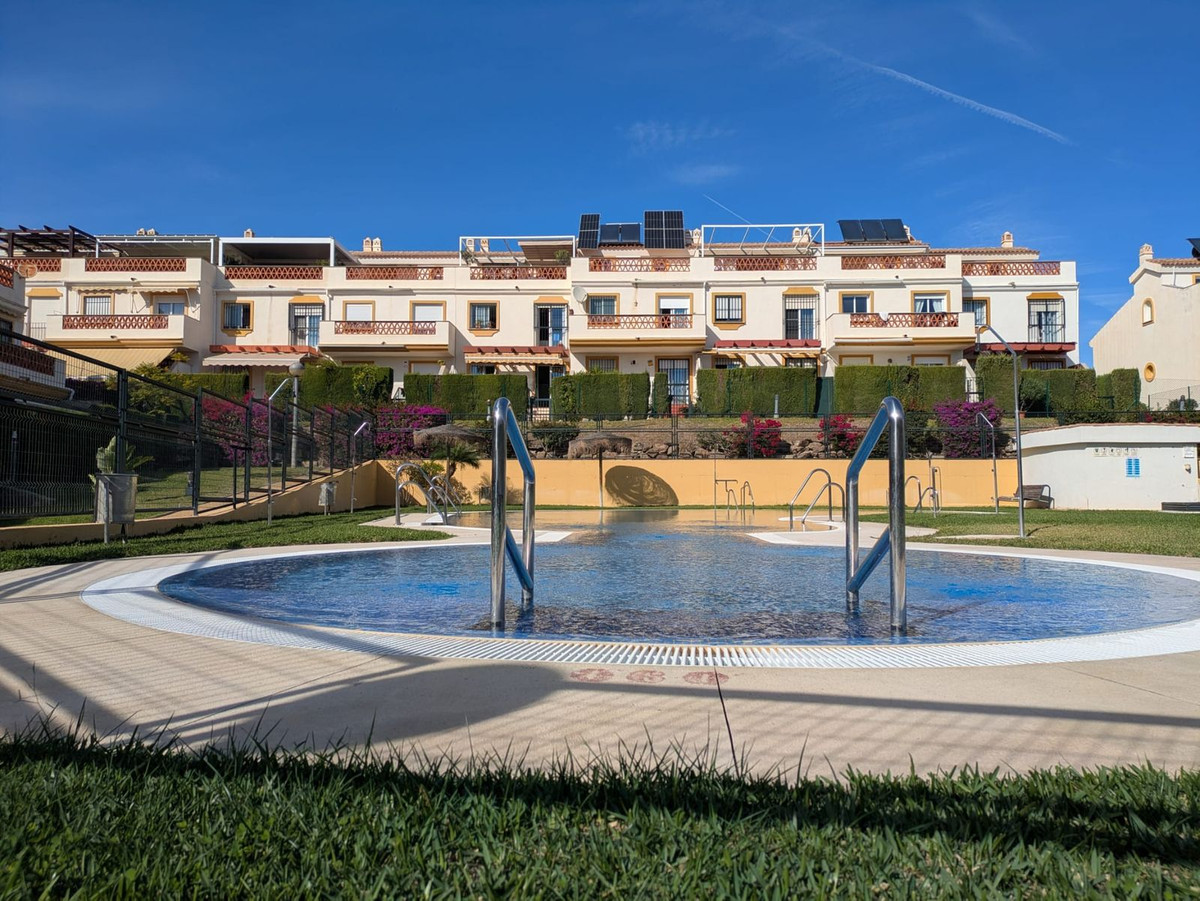 Te koop Herenhuis Costa Del Sol Rincón De La Victoria € 525.000,-