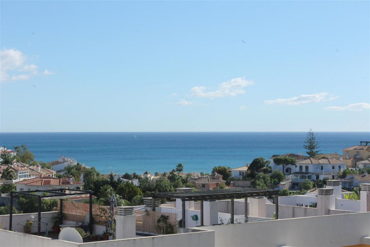 Te koop Middle Floor Apartment Costa Del Sol Miraflores € 249.000,-
