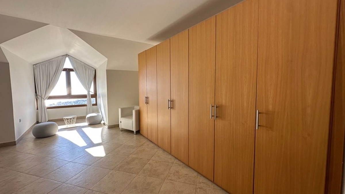 Te koop Penthouse Duplex Costa Del Sol Fuengirola € 575.000,-