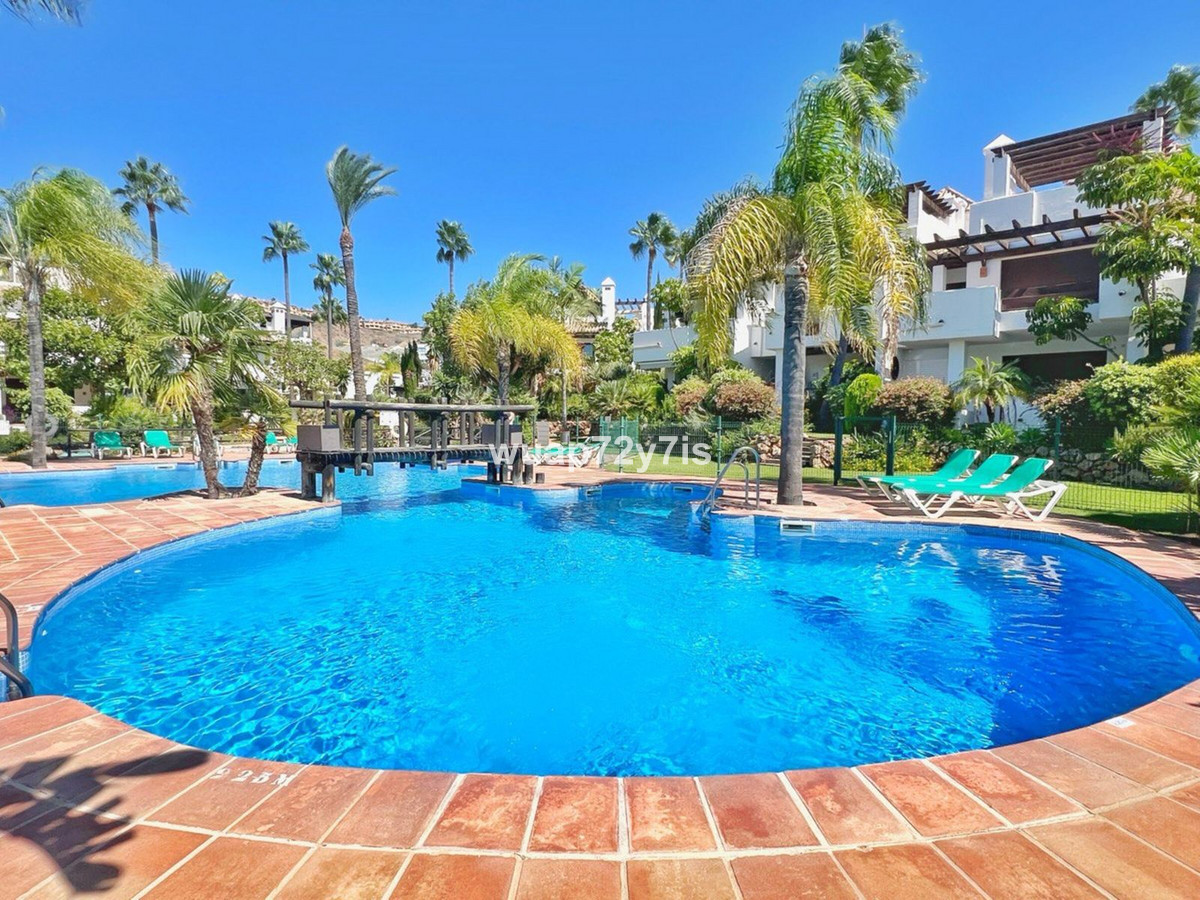 Te koop Herenhuis Costa Del Sol El Paraiso € 825.000,-