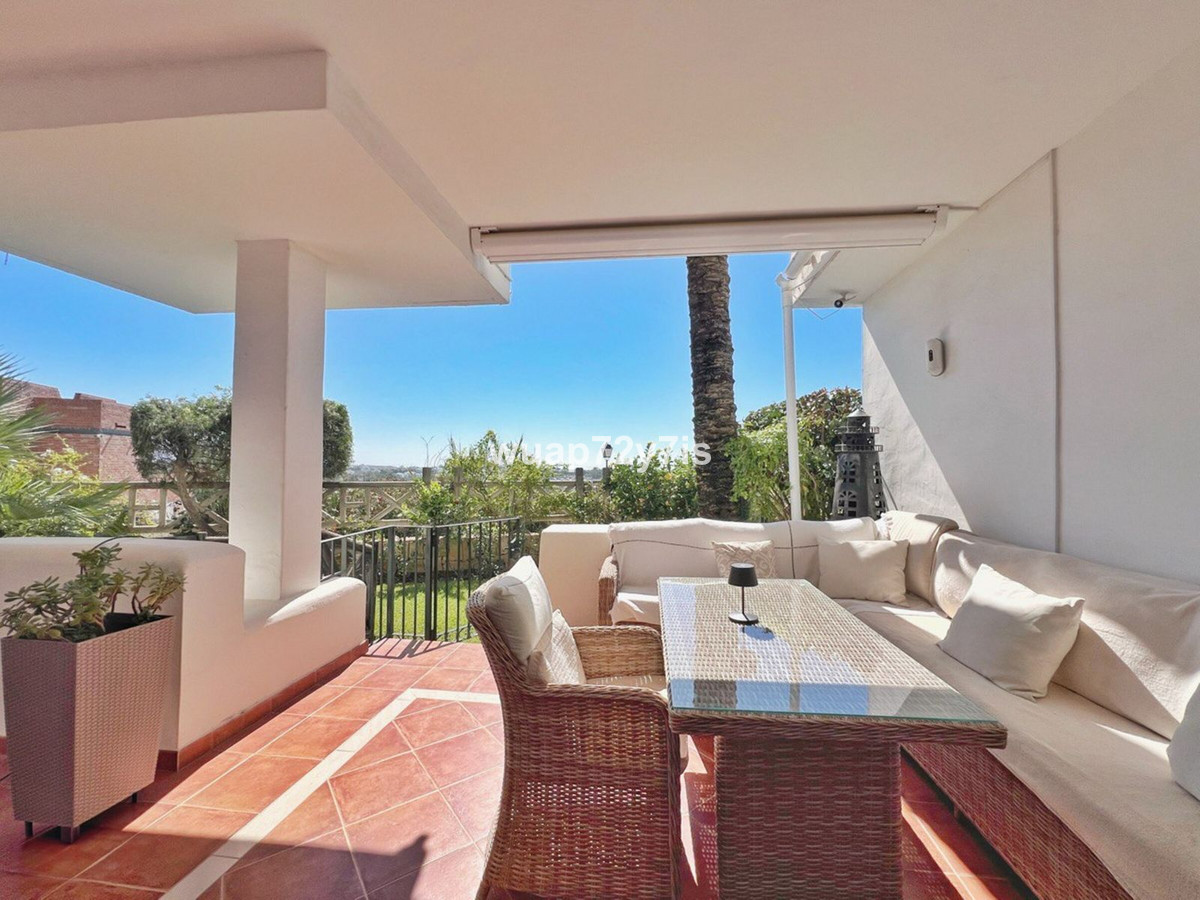 Te koop Herenhuis Costa Del Sol El Paraiso € 825.000,-