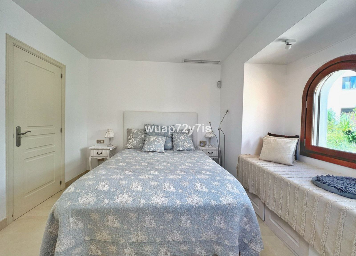 Te koop Herenhuis Costa Del Sol El Paraiso € 825.000,-