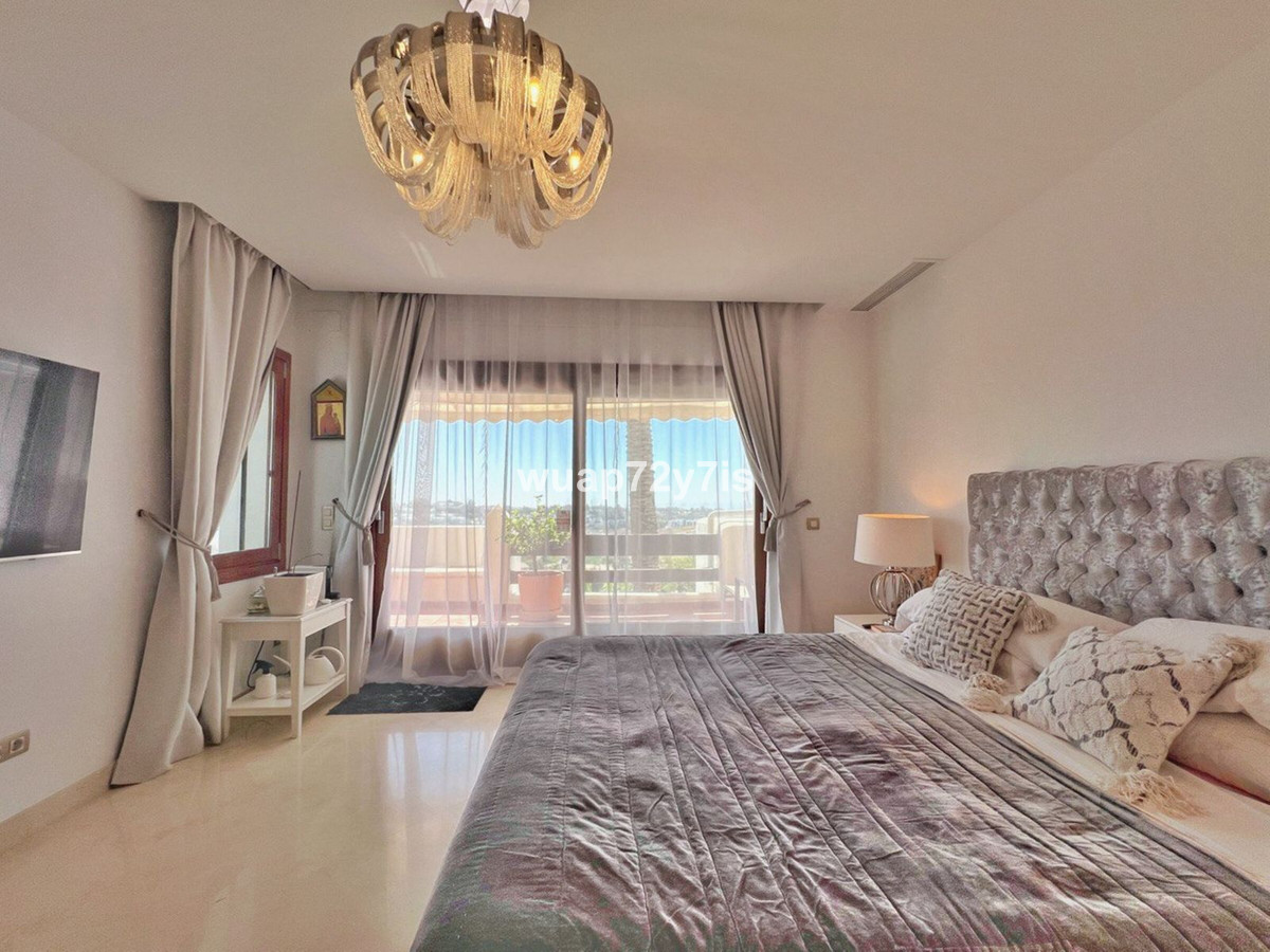 Te koop Herenhuis Costa Del Sol El Paraiso € 825.000,-