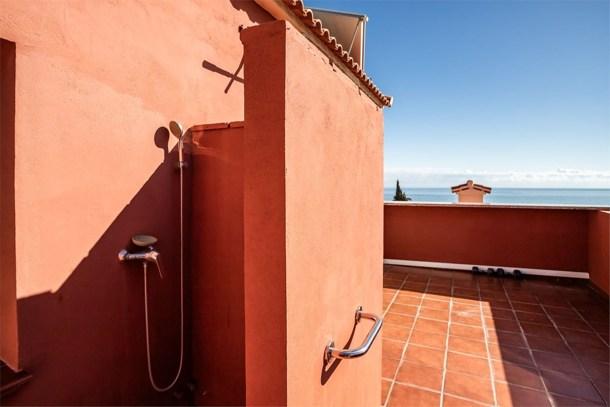 Te koop Herenhuis Costa Del Sol Benalmadena € 660.000,-