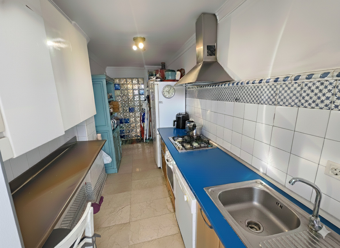 Te koop Middle Floor Apartment Costa Del Sol Marbella € 269.000,-