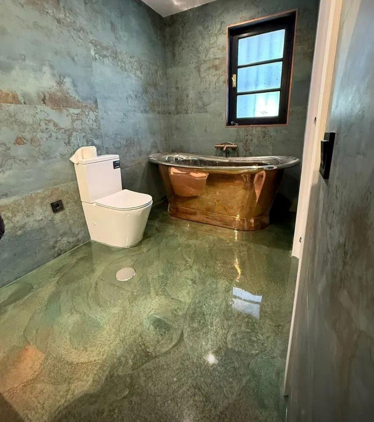 Te koop Middle Floor Apartment Costa Del Sol La Quinta € 472.000,-