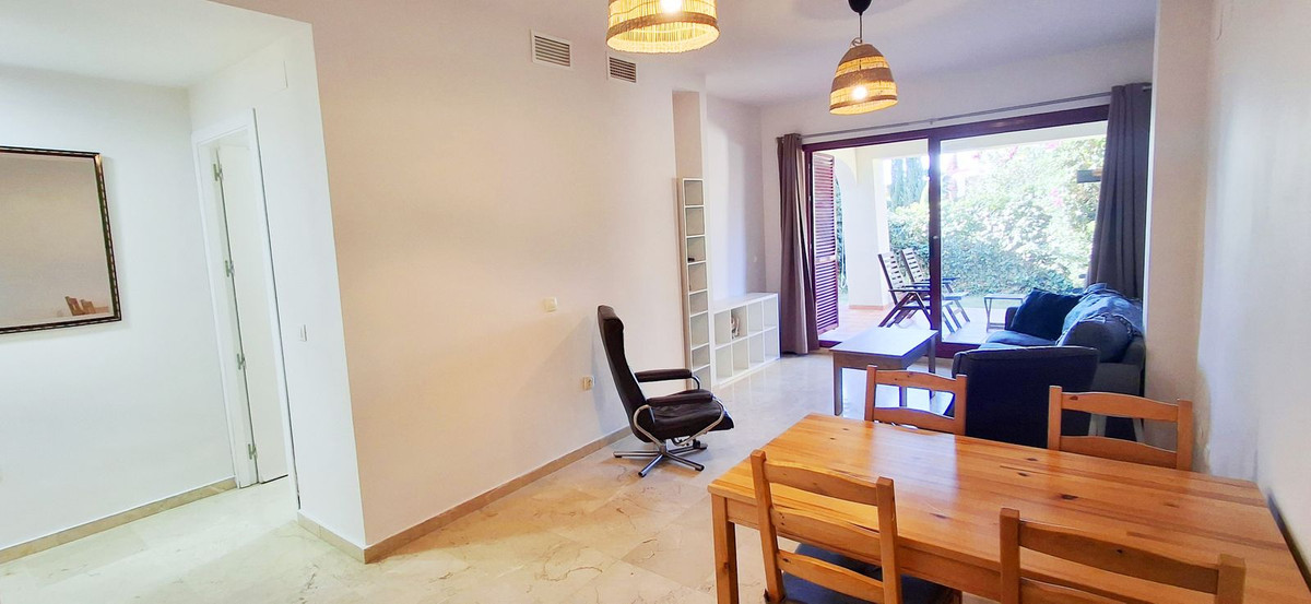 Te koop Gelijkvloers appartement Costa Del Sol Casares € 249.000,-