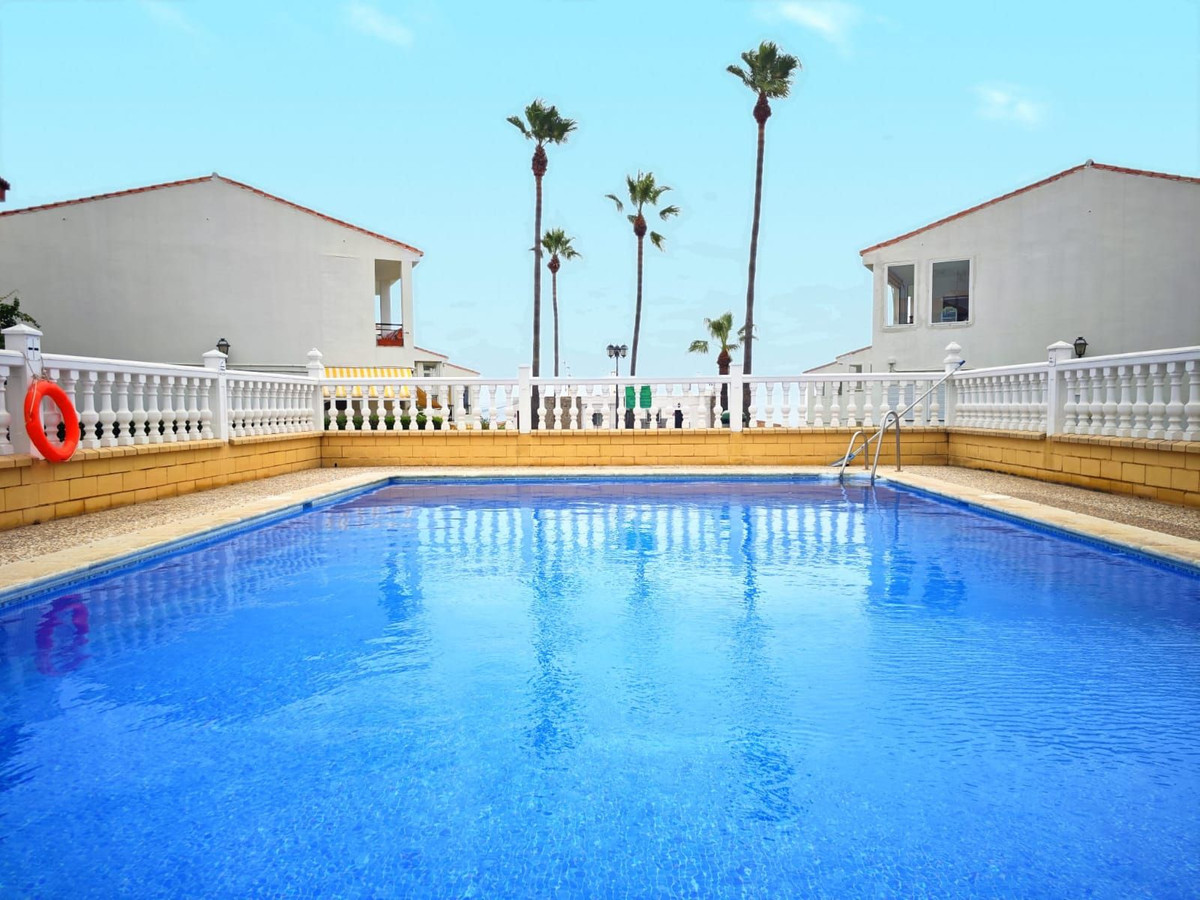 Te koop Gelijkvloers appartement Costa Del Sol Manilva € 196.500,-