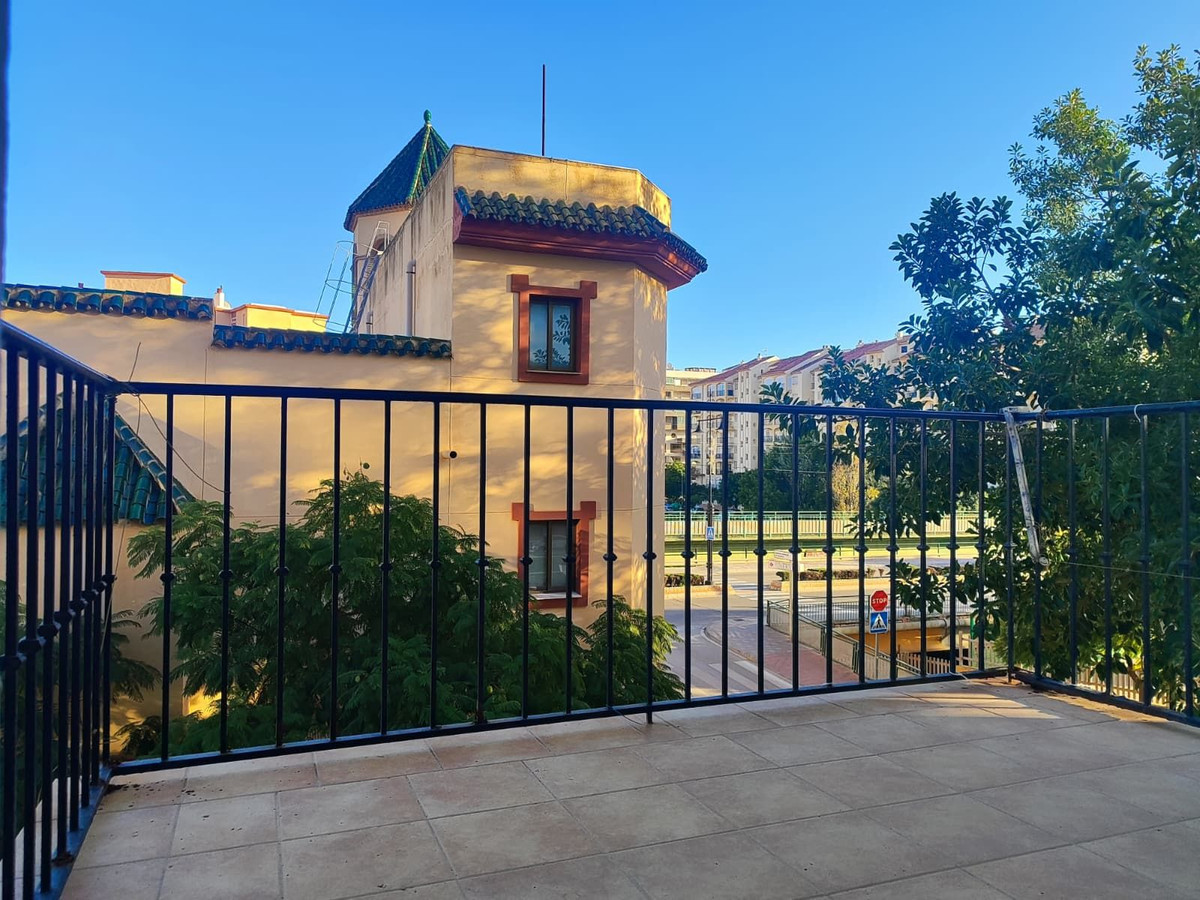 Te koop Middle Floor Apartment Costa Del Sol Fuengirola € 380.000,-