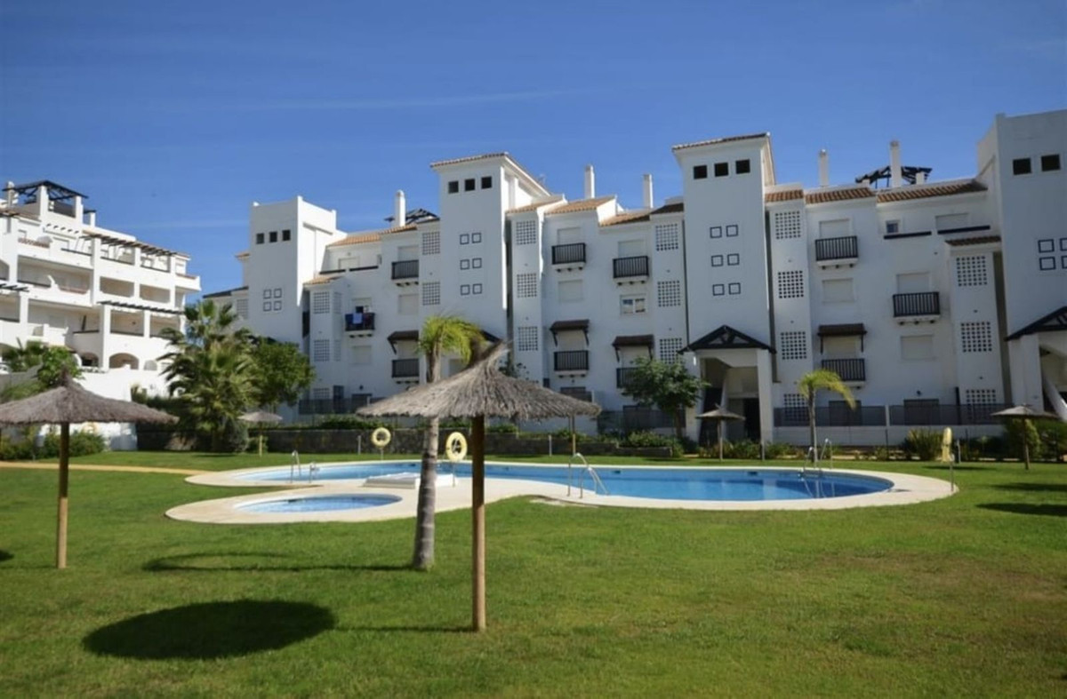 Te koop Middle Floor Apartment Costa Del Sol San Luis De Sabinillas € 295.000,-