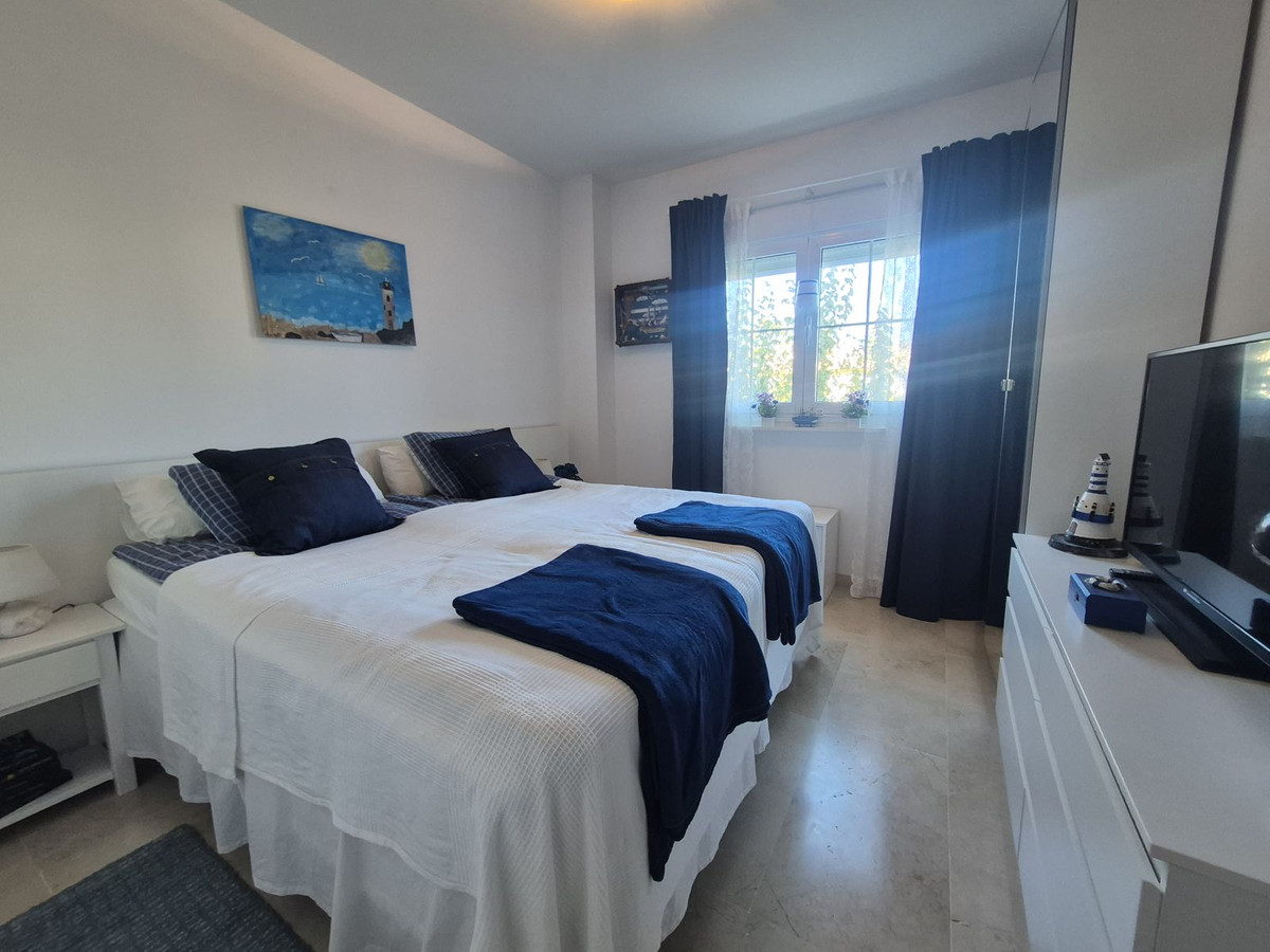 Te koop Middle Floor Apartment Costa Del Sol San Luis De Sabinillas € 295.000,-