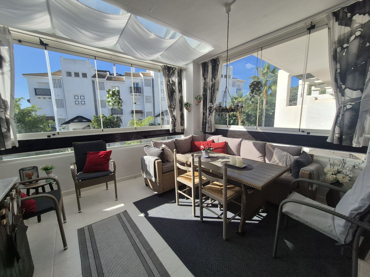 Te koop Middle Floor Apartment Costa Del Sol San Luis De Sabinillas € 295.000,-